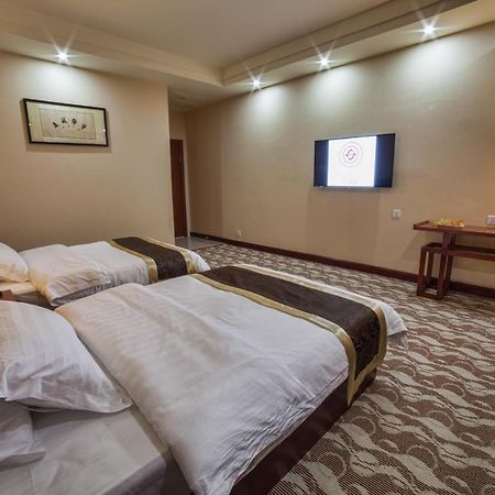 Hotel Shanghai City Oš Esterno foto